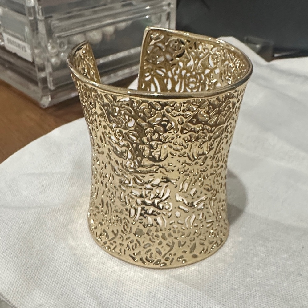 Kendra Scott Gold Cuff Bracelet